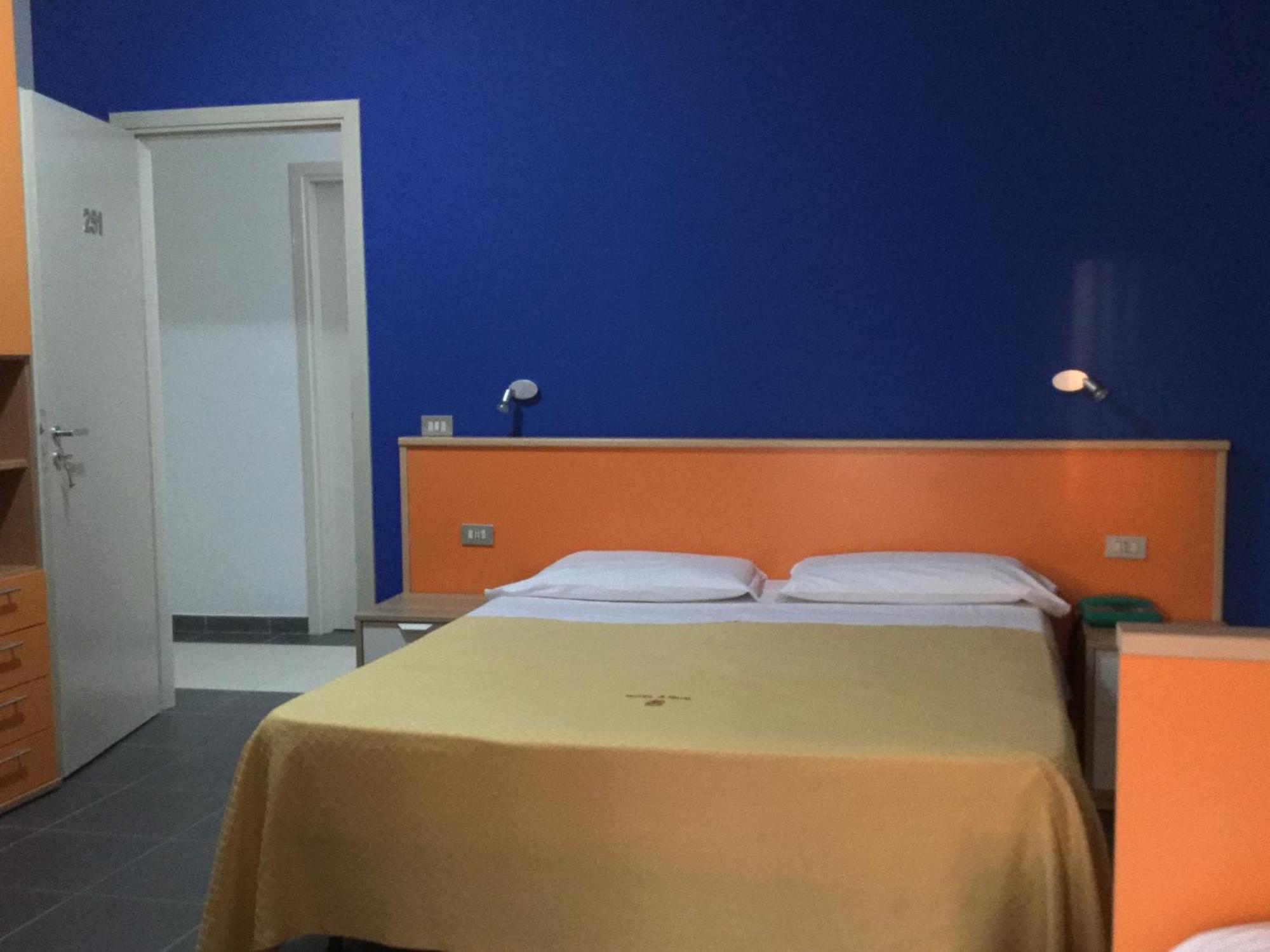 Hotel Ristorante Santa Maria Амантеа Екстериор снимка