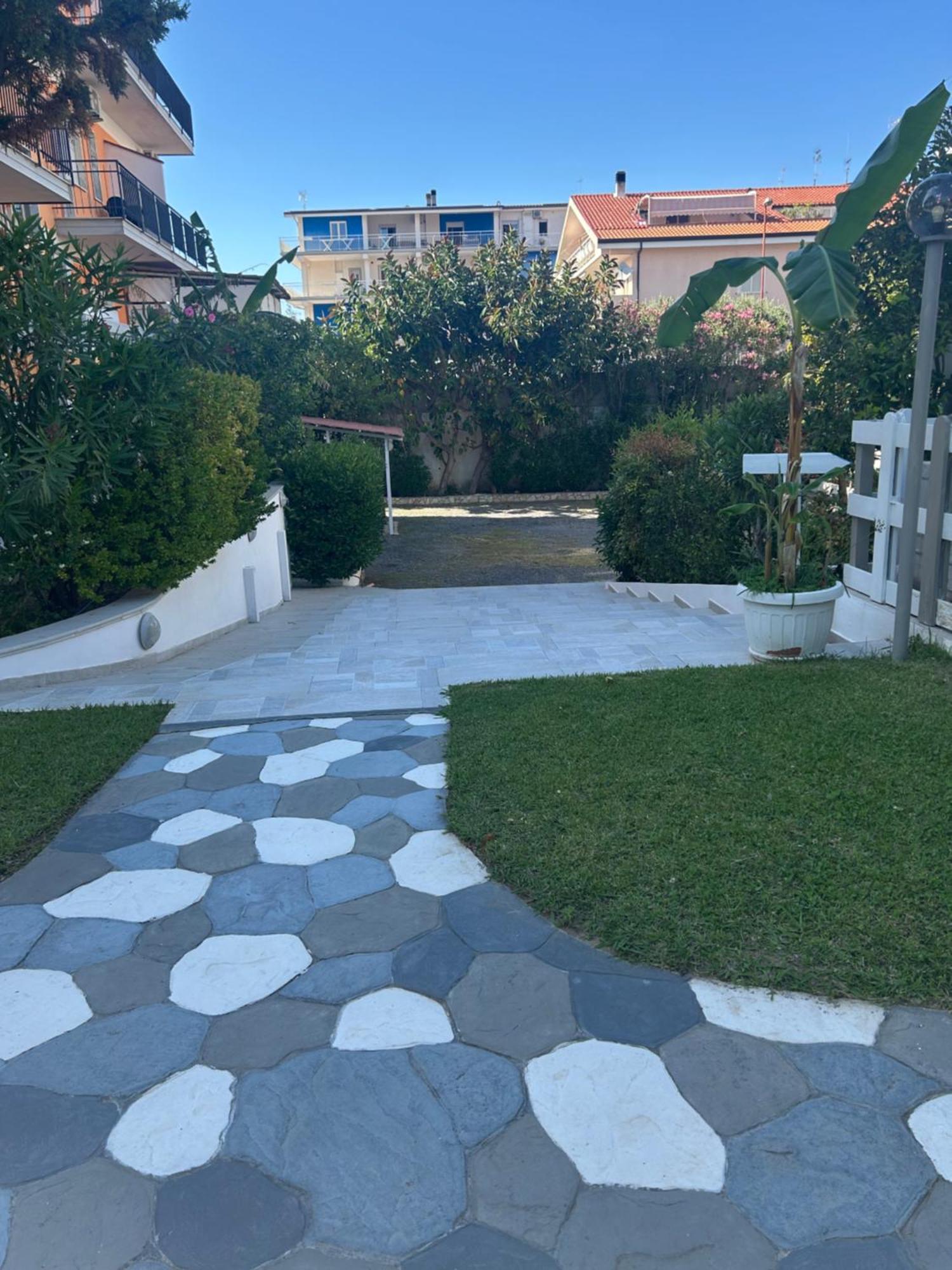 Hotel Ristorante Santa Maria Амантеа Екстериор снимка